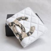 Chanel Wallet 26720 White Small Unisex HM07609