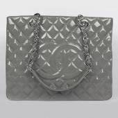 Chanel 50995 Enamel Cross Body Bag Ladies