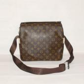 Louis Vuitton Monogram Canvas M50205 Canvas Small Unisex