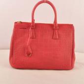 Prada  16625M Ladies Handbag Pink