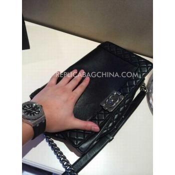 Chanel Shoulder Bag Le Boy Lambskin Black Replica