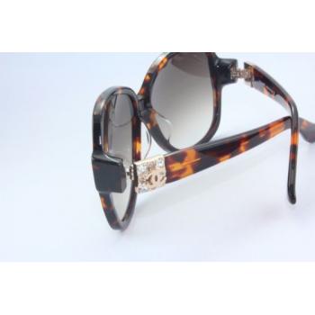 Chanel 5868 Gray Amber Vein Sunglass