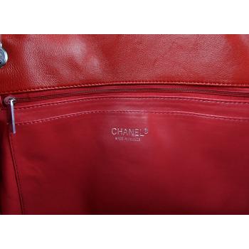 Replica Quality Chanel 01116 Red Enamel Medium Bag