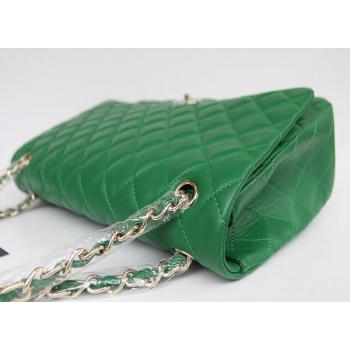 Chanel  Flap bags 01116 Green Lambskin Medium Handbag