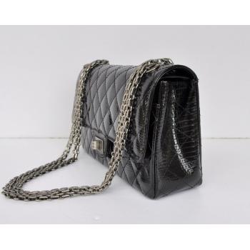 Chanel 2.55 Reissue Flap 1112 Black Small Cross Body Bag Replica