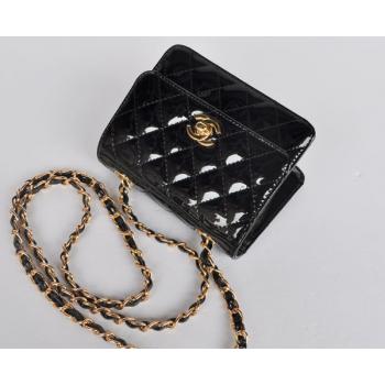 Replica Chanel  Flap bags 1118 Black Enamel Cross Body Bag