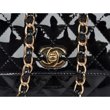 Replica Chanel  Flap bags 1118 Black Enamel Cross Body Bag