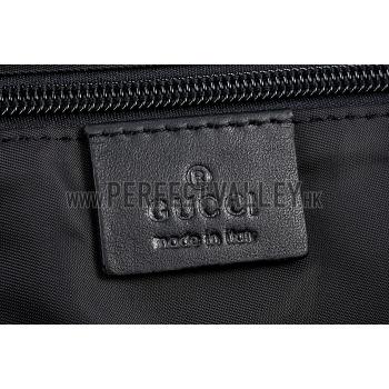 Gucci GG Supreme Canvas Black Messenger Bag 18926936