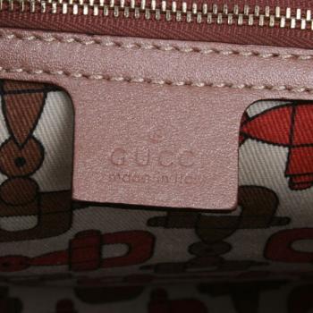 Gucci Hobo bags 189833 Pink Canvas Cross Body Bag