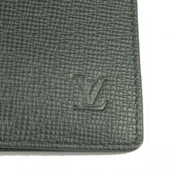 Louis Vuitton Taiga Leather M30402 Leather Small Wallet