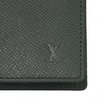 Louis Vuitton Taiga Leather M30482 Black Card Bags Mens