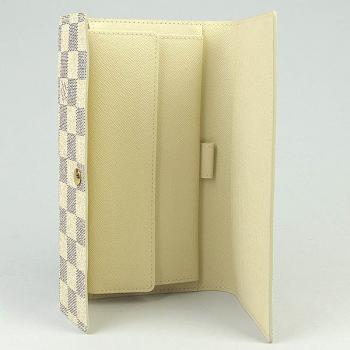 Louis Vuitton Damier Canvas M61215 White Accessory Ladies