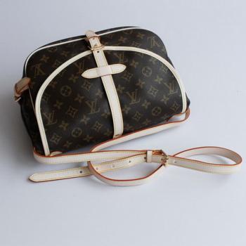 Louis Vuitton Monogram Canvas M42256 Canvas Medium Ladies Bags