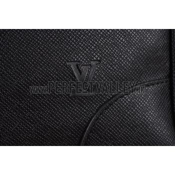 Replica Louis Vuitton Igor Taiga Leather Black