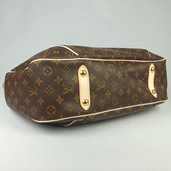 Louis Vuitton Monogram Canvas M56381 Large Cross Body Bag Ladies