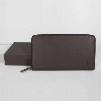 Louis Vuitton Taiga Leather M60003 Coffee Wallet Mens Replica