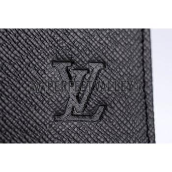 Louis Vuitton Zipped Black Taiga Wallet