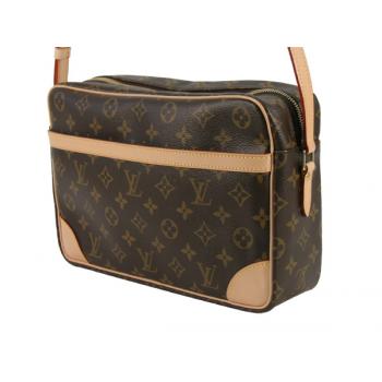 Louis Vuitton Monogram Canvas M51272 Brown Medium Unisex Bags