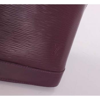 Louis Vuitton EPI Leather M52142 Purple Cow Leather Ladies Bags