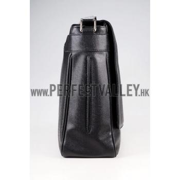 Louis Vuitton Roman GM Taiga Leather Black