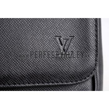 Louis Vuitton Roman GM Taiga Leather Black