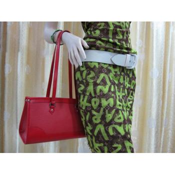 Louis Vuitton EPI Leather M59332 Red Large 2way