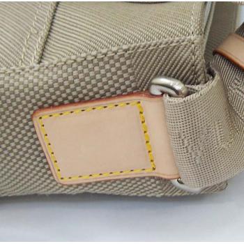 Louis Vuitton Damier Geant M93046 Khaki Large Unisex Handbag