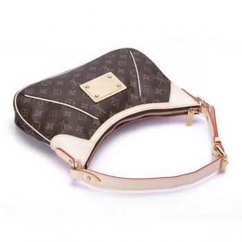 Louis Vuitton Monogram Canvas M56384 Canvas Medium Cross Body Bag