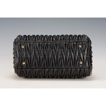 Miu Miu Matelasse  Handle Large Black