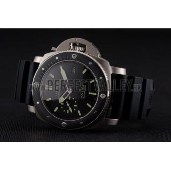 Swiss Panerai Luminor Submersible Black Dial Stainless Steel Case Black Bezel Black Rubber Strap