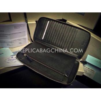 Prada Clutch Wallet Calfskin Black