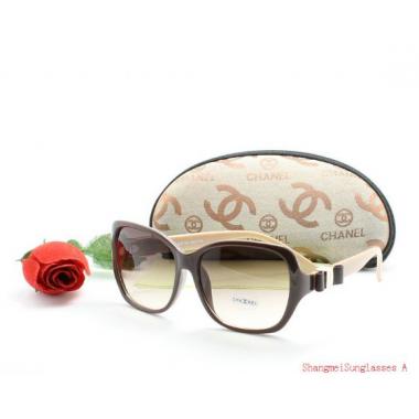 Replica Chanel Black-white Resin Sunglasses