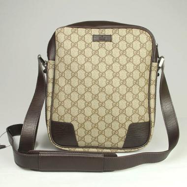 Gucci Messenger bags 145836 Small Messenger Bag Unisex